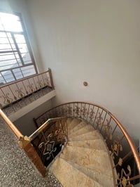 نصف قطعة للإيجار نصف قطعة للإيجار   تحتوي على   4 غرف نوم  استقبال ضيو...
