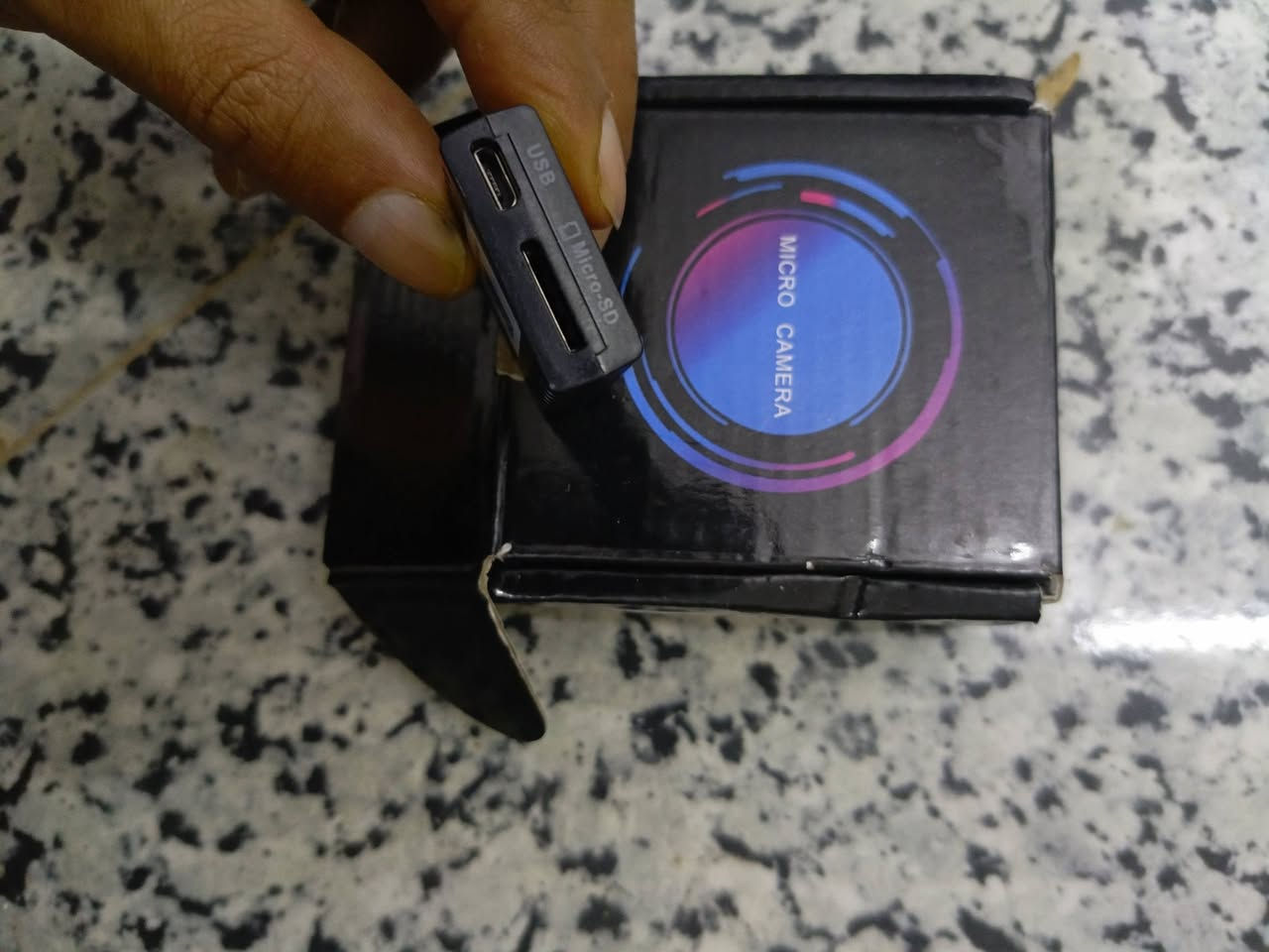 كاميرا سريه Micro Camera
السعر 15


**إذا كنت صاحب هذا الإعلان وتريد حذفه لأي سبب، رجاءا أرسل رسالة إلى الدعم الفني**