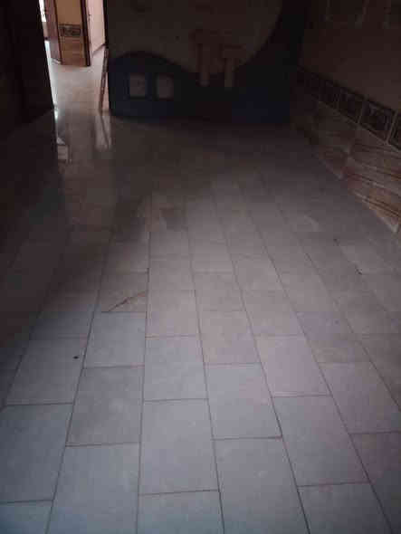 🏠 دار للإيجار – حي الفرات / شارع المستوصف (بداية الشارع – قريب على شارع الصب)

📐 المساحة: 250 متر

🏗️ المواصفات:

غرفتان نوم

صالة

مطبخ

استقبال

مجموعة صحيات داخل وخارج

📍 الموقع:
حي الفرات – شارع المستوصف من البداية، قريب جداً على شارع الصب

📞 مكتب البروج المشيدة للعقار
نستقبل جميع العروض (بيع – شراء – رهن – إيجار)
☎ ***********
