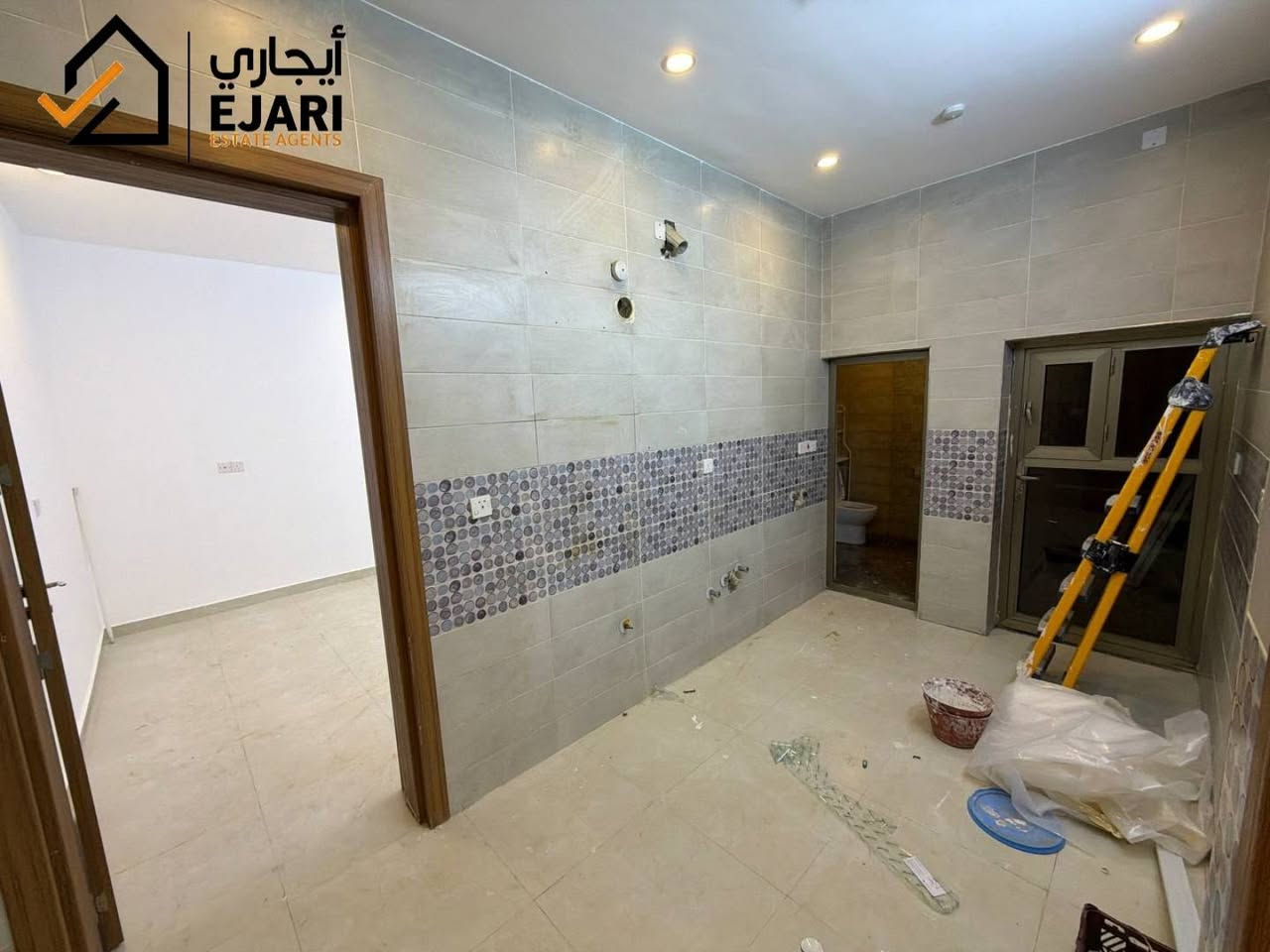 اعلان ايجار 
Ejari إيجاري 
يوجد وحده سكنيه في منطقه المنصور المهندسين قرب الاميرات بناء حديث طابق اول فوك الارضي مساحه ٧٥ متر 
تحتوي صاله +مطبخ +حمام +غرف نوم 
للاستفسار  ***********
اذا مهتم بالسعر اكتب رقم 13 سوف يتم الرد خلال ثواني 
نقدم خدمه  اداره العقارات في جميع مناطق بغداد في حاله انك مشغول او امسافر وماعندك وكت اتابع البنايه او اي عقار يمنه الحل ايجاري بديل  
يلبي طلبك وانت مكانك بطرق حديثه 
او زيارتنا الى موقع الشركه في حي الجامعه الفرع مقابيل كليه الاداره والاقتصاد فرع مدرسه المباهج👇
 https://maps.app.goo.gl/uwkk4QPYd5EgivjP8?g_st=iw

 للمزيد من العروض يمكنكم الانضمام قناه التلكرام👇
https://t.me/omarEjari

وتساب 👇 فقط رسائل 
https://iwtsp.com/9647754445448

 التيك توك 👇
https://www.tiktok.com/@ejari86?_t=8V089pzmx7t&_r=1

 قناة  YouTube 👇

https://youtube.com/channel/UCPxpJjtiuOb1RoTmh_X9cZQ

#iraq #baghdad #kurdistan #iraqi #properties #property #investment #openhouse
#propertyinvestment #luxurylifestyle #apartment #sold #rent #apartments
#عقارات_المنصور #للايجار #ايجار #مجمعات #شقق #إيجاري #الجامعه  #المجمعات #شقق #سكني #اليرموك  #السلام #اليرموك #الجادريه #تجاري #الداوودي
