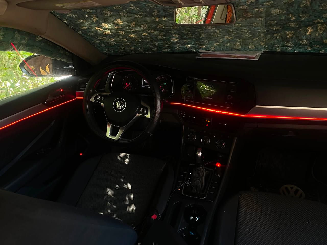 Volkswagen jeeta 2019
 

بدون دواخل 
 وكير ومحرك وتبريد خير من الله 
تخم تاير جديد اندونوسي وكالة
دهن وكالة جديد 
كيج الكتروني وعادي 

هاند بريك بصمة 

 اوتو ستارت auto start

اوتو ستوب auto stop

رادار مانع اصطدام 

نظام Eco. Normal. Sport 

 وايرلس

كامرا 

هاند بريك بصمة 

محرك 14 تيربو 

هذا رقم الشاصي 

3VWC57BU0KM073888
السيارة بيها 3 قطع او 4 اني ابيع حزام 

السعر 115 وبيها مجال 
 ***********
