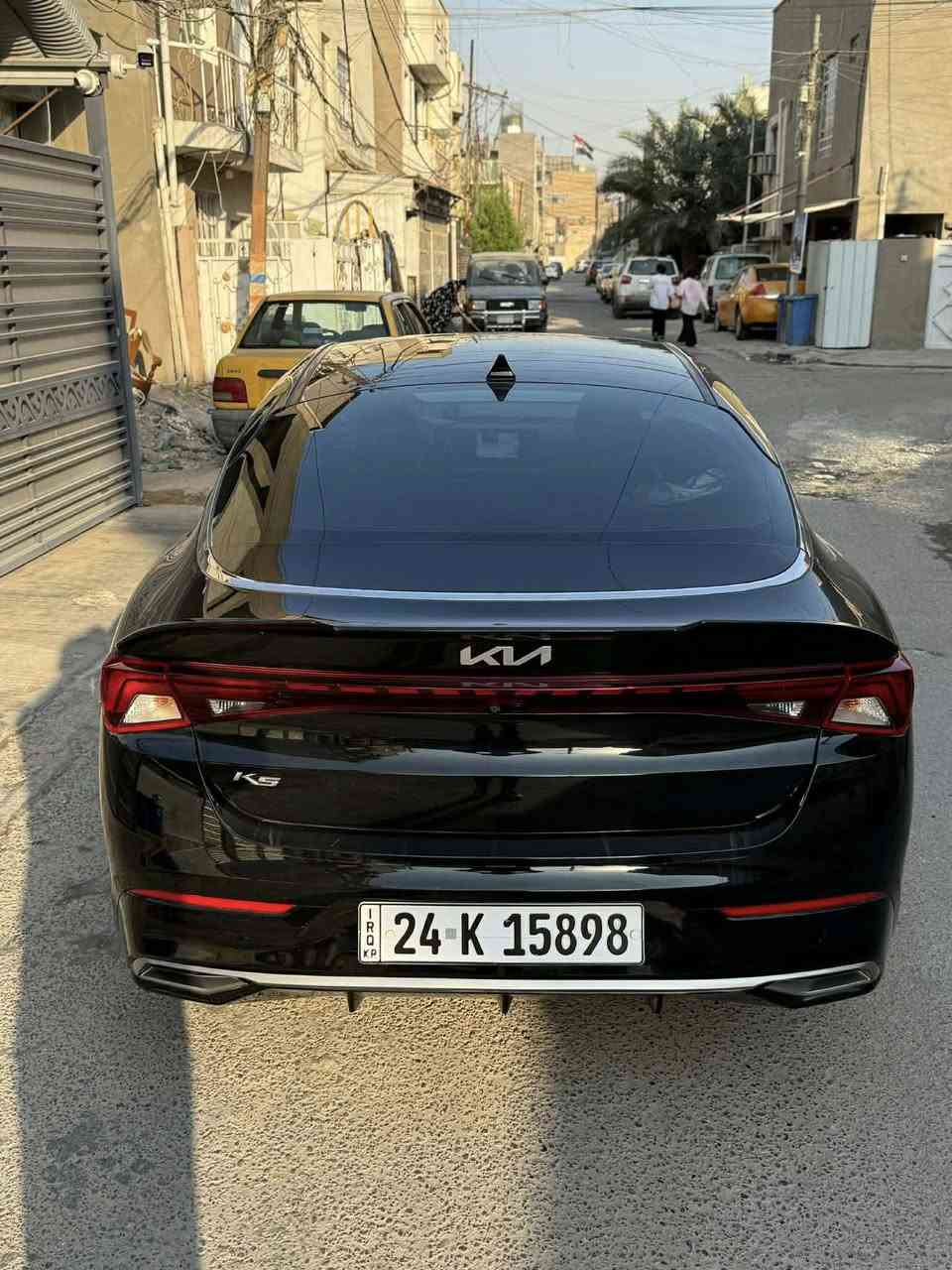 السلام عليكم👋
للبيع كي فايف ٢٠٢٢ 
مواصفات lxs
بصمه 
شاشه كار بلي
رادارات جانبيه
رادار امامي
اوتو هولد
ماشيه ٩٧٠٠٠
❌الحادث 
ربع بنيد ومصبوغ على كده وصور الحادث بالمنشور ايرباك ستيرن
سعر ١٥٥ وبيها مجال
عنوانها بغداد /الصليخ
***********
