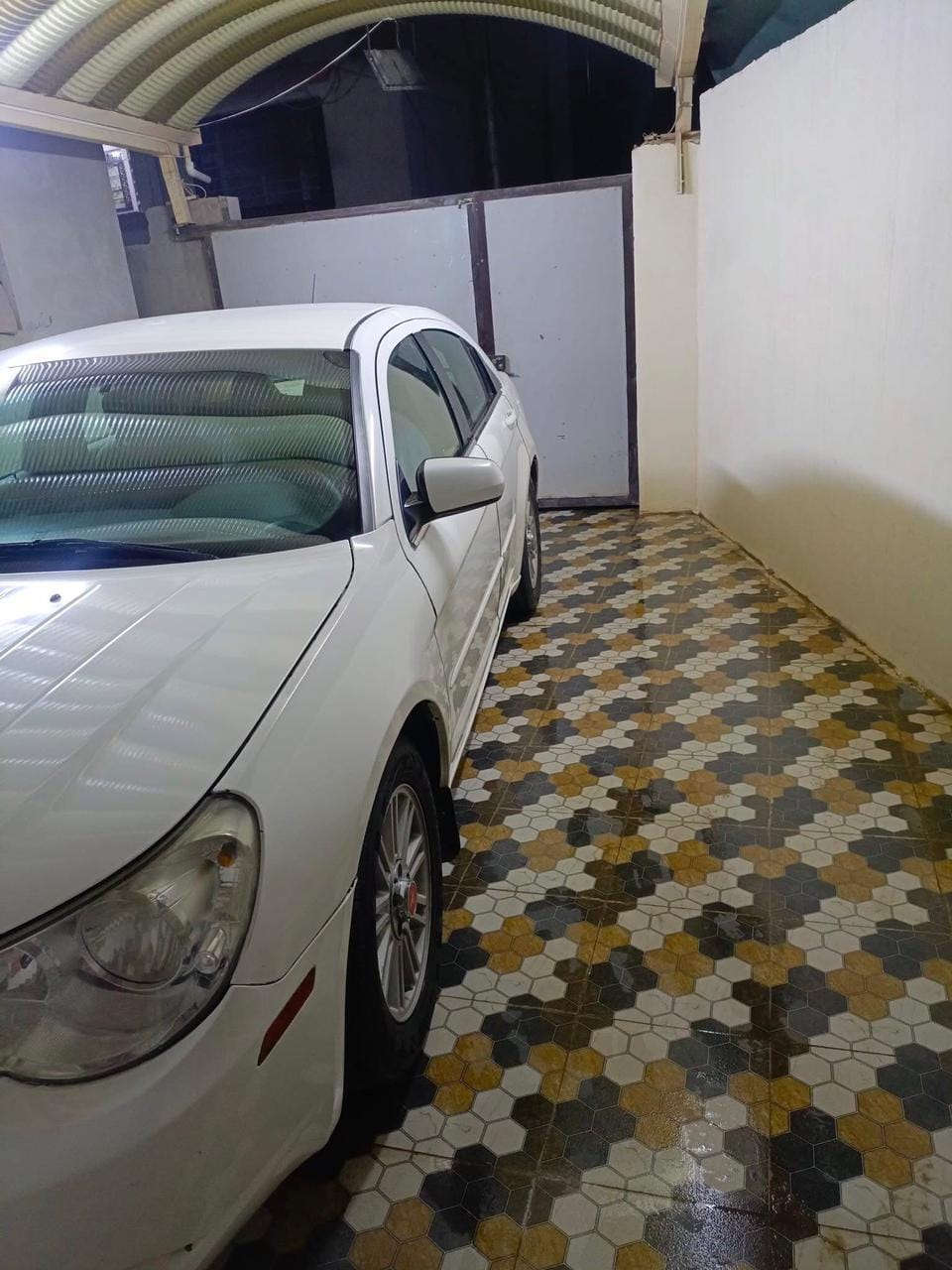 كرايسلر سي 200موديل 2008 محرك 6سلندر رقم بغداد باسمي سنويه لغايه 2028 السعر 65 رقم الهاتف ***********
