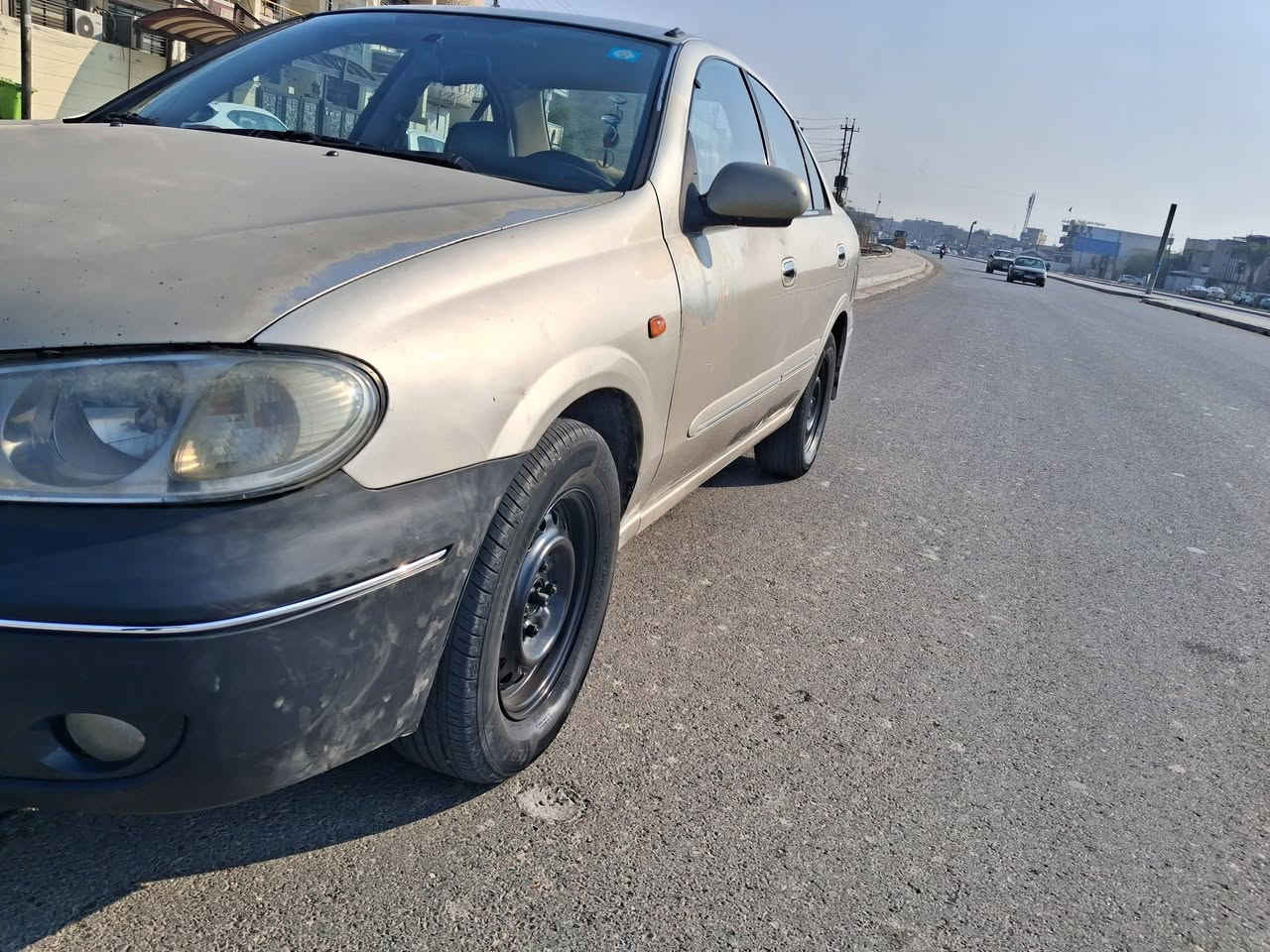 السلام عليكم 
سني موديل ٢٠٠٥ ياباني السياره بدون صبغ مكفوله بس جارده كير مكينه تبريد تدفئه كله شغال وكله وضع شركه صدر امامي خلفي ترايها يخبل داخل جديد دوشمه كامل ارقام وسنويه وهزه جديده مكاني حي الجهاد السعر 74
***********
