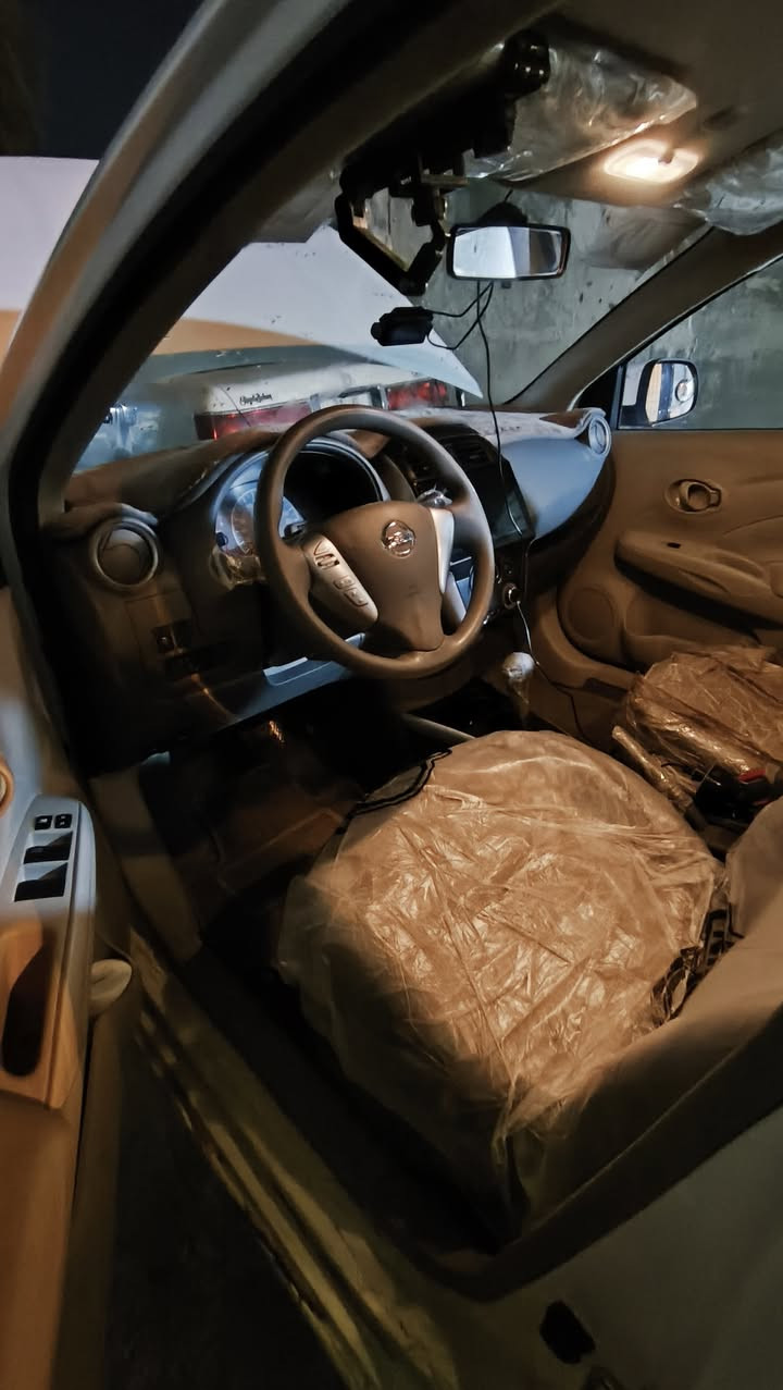 للبيع كفاله صبغ تبديل ضربه 
24 فول هندي الرقم الجديد ماشيه 50 قابل للزياده 
سعر 128
***********
البصره
