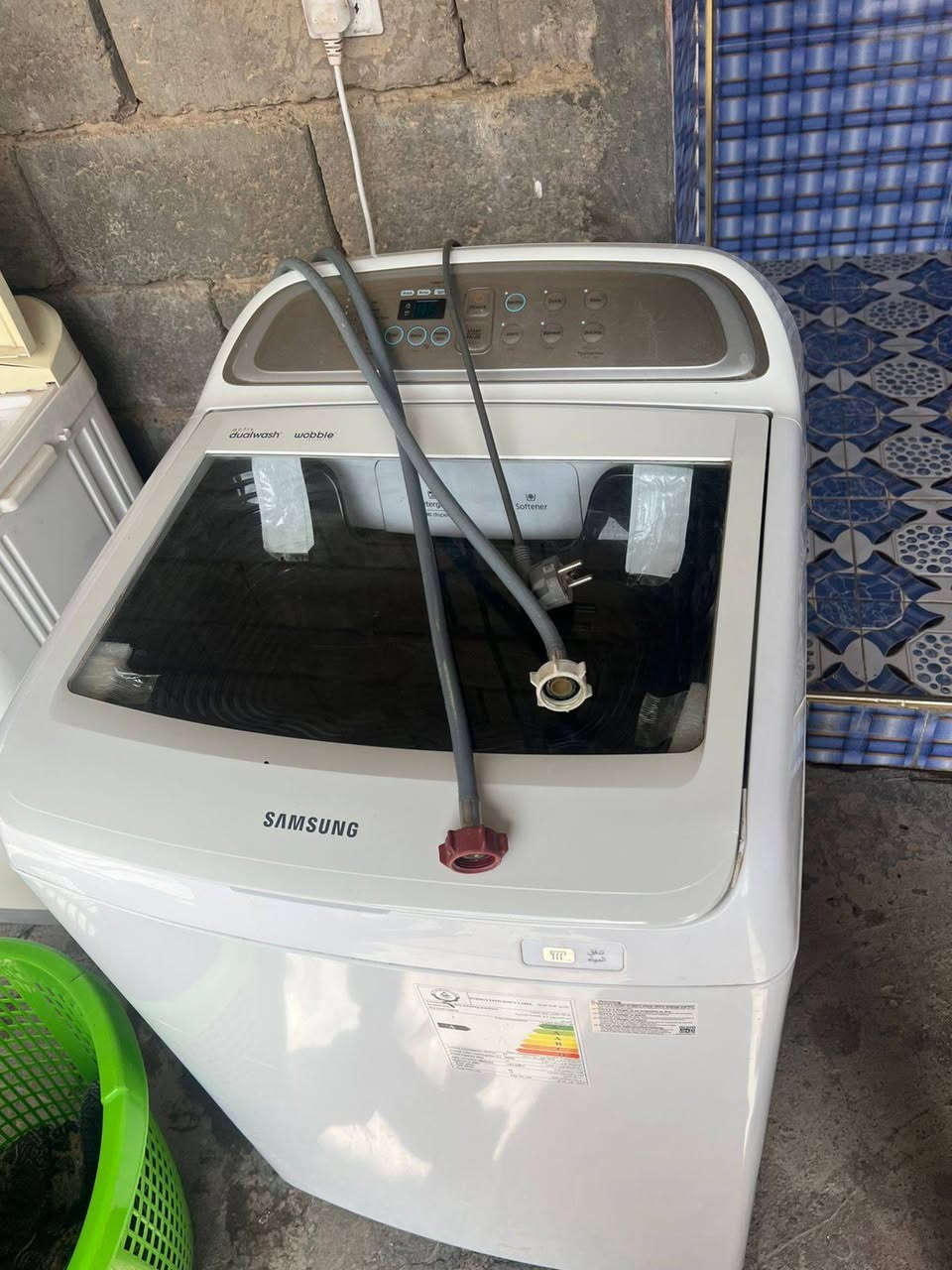 السلام عليكم 
غساله اوتماتيك مستعمله شي قيل سعر 200 بيها مجال ***********
