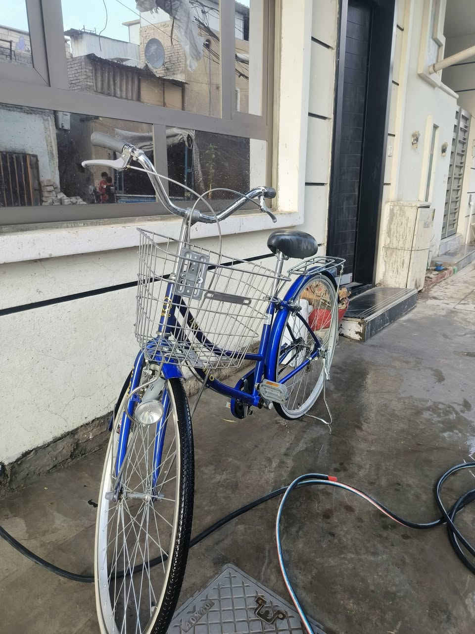 بايسكل بناتي للبيع السعر والتفاصيل خاص للتواصل على على هذا الرقم واتساب فقط ***********
