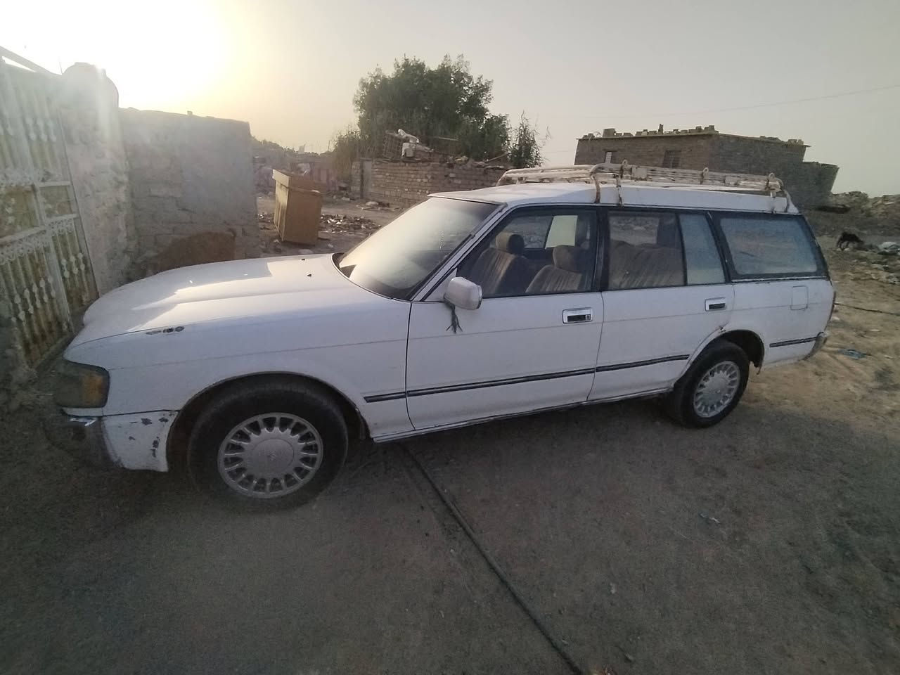 سلام عليكم للبيع ارنب ستيشن موديل 1995
كير و محرك3000ففتي شرط طلع بيهن الزاخوو 
حدادي خير من الله سياره بيها خياس مثل ما موضح ب صور 
و بطاين تعبانه كدامكم تبريد عوزه غاز فقط 
رقم بغداد نكليزي ب سمي مشروع وطني 
مداور ثاني يوم صوليات عيب شرعي  كله كفاله 
مكان سياره ذي قار  مركز سعر (45)و بيها مجال 

غير متواجد ع نت الستفسار اتصال ***********

