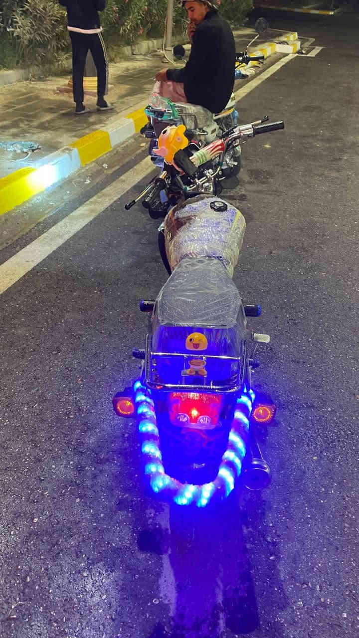 دراجه تايكر موديل 20 محدثه24 محرك مفتوح مجفت جديد نشاط فول كهربايات كله شغاله 4كير دراجه ناعمه ما ناقصه كلشي  سعر400 وبيه مجال لشراي مكاني تكريت الشهامه *********** بي واتساب
