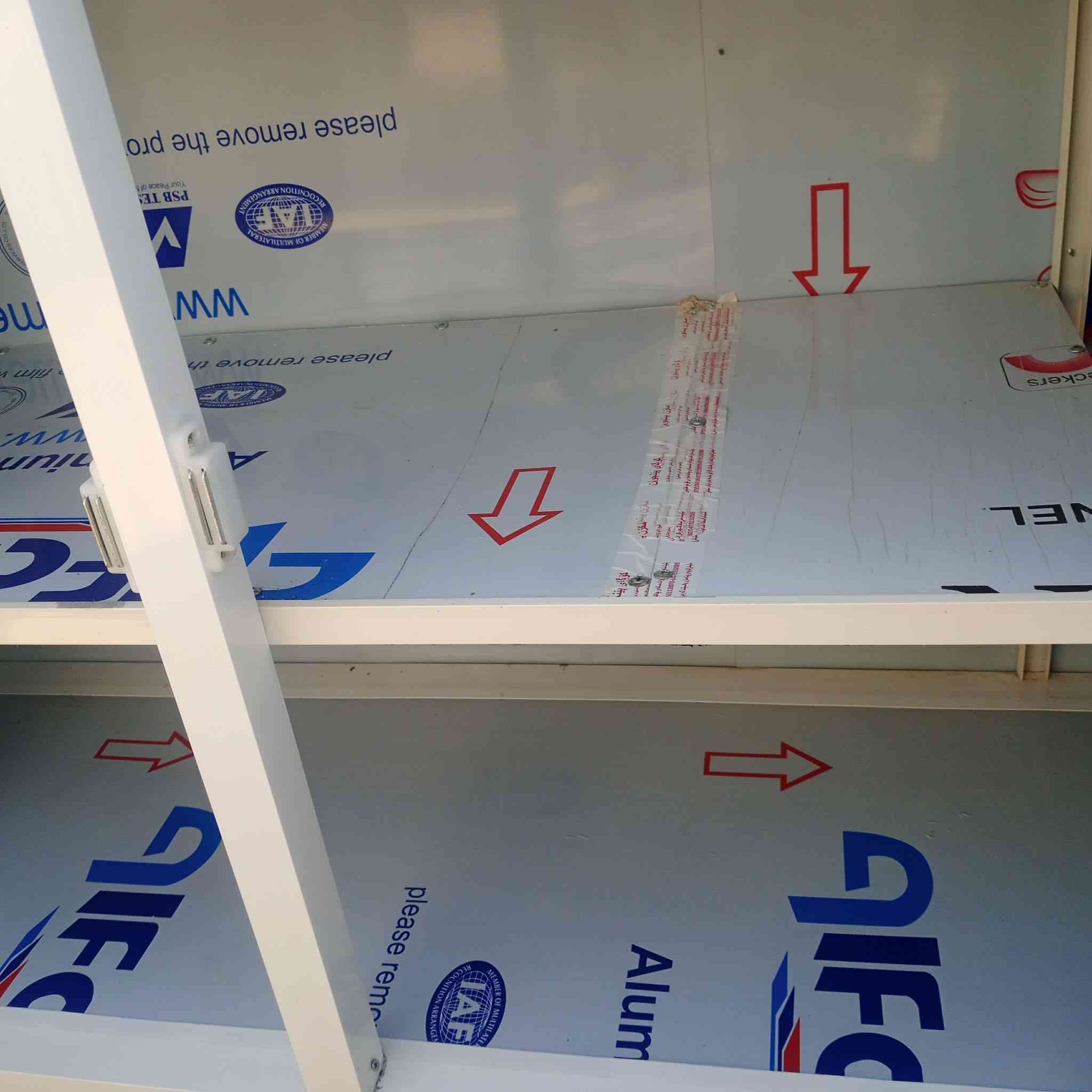 کەوانتەری ئەلەمنیوم بۆ فرۆشتن دەستکردە لوک لوکە  کەوانتەر دوو مەترو نیوە مخسلە  مەترو نیوە  نرخی 290هەزارومعاملە گۆڕینەوە دەکەین بەکەوانتەری کۆنە
شوین سلیمانی گەیاندن هەیە 
هەرچیتان  هەیە وینەی بنیرن بۆتان دەفرۆشم


**إذا كنت صاحب هذا الإعلان وتريد حذفه لأي سبب، رجاءا أرسل رسالة إلى الدعم الفني**