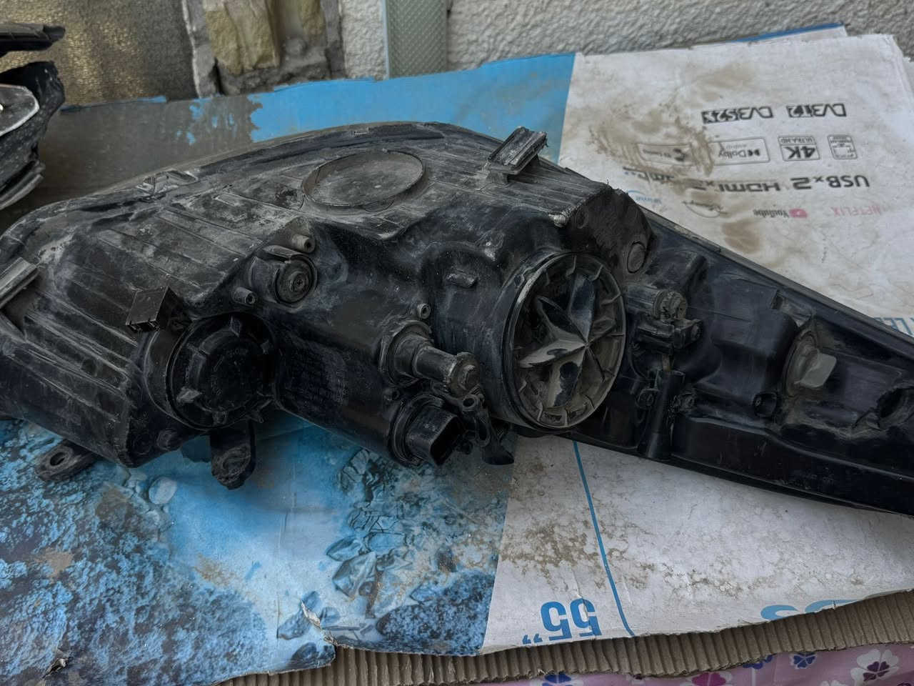 الســَلامٌ عـَلـْيـگمّ
مازدات مال الانترا موديل 16 للبيع خليجي وحده نضيفه كلش وثانيه يرادلها تصليح اصليات مال شركة وشباك بي كسر بسيط وبطاين مال جاملغات وللعلم يرهمن للمريكي هم عادي ويرهمن من موديل 12 لحد 16 اماميه الغراض كلهن قيمهن بل يرضي الله ***********

