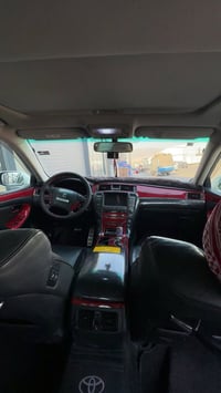 شاهینە ساق ساق شاهینە  2007 184 ساق ساق 3دوگمەی فول بەس سەلاجە نیە  پێ...