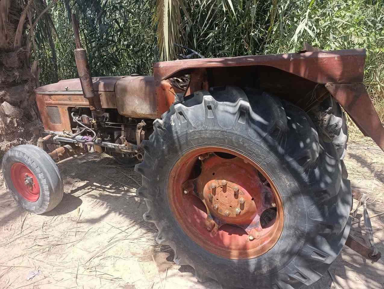 مكينه عنتر للبيع جاهزه من كلشي أستيرن باور هودرليك تايرات جدد كير ومحرك خير من الله صدر جديد  /*********** /
