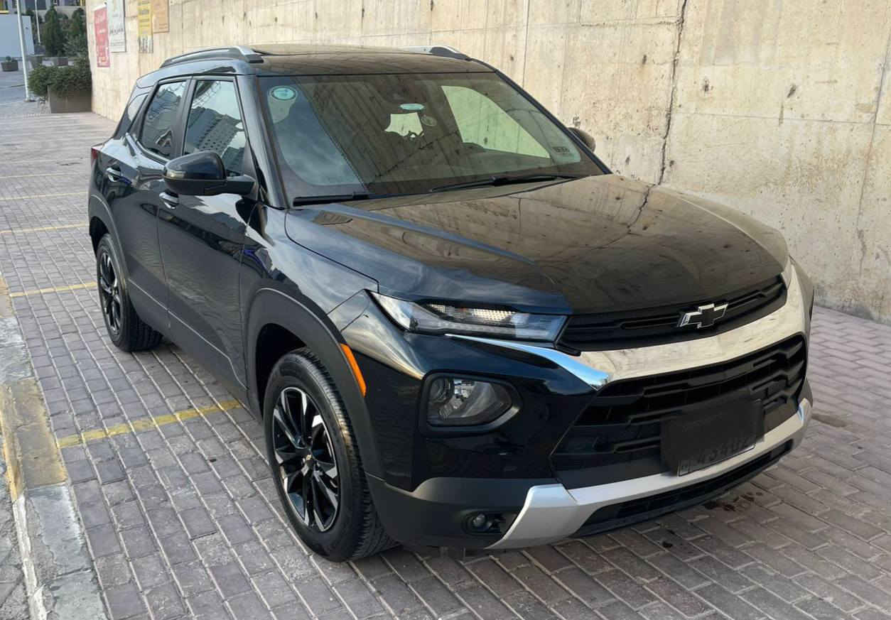 شۆفرلێت تریلبلاز2022
 فوول فوول مواسەفات پانۆرما  1,3L Turbo 
ڕەشی قەتران 
بەسمە و شەغال
کامێرا 
شاشە گەورە
ڕاداری پێشەوە 
ئاوێنە ڕادار 
حاسەی پێشەوە و تەنیشت 
ئۆتۆ ستۆپ
گێچ ئەلکترۆنی 
کارپلەی بیلاد
سوکان ڤۆلیۆم 
تەحدید سورعە
راداری جادە
کوشن هیتەر 
کوشن کارەبا
سندوقی شفت وبە قاچ ئەکرێتەوە 
٢٠ ئیرباگی تیایە
موکەبەرە Amrike
ویلی سپۆرت بیلادی 
چوار مۆدی لێخورین
دژەخلیسک 
90,000کم رۆیشتووە
سەیارەکە زۆر تازەو لۆکە تەنها دەرگای سەکنی بە بیلاد گۆراوە و بەبێ ناو

سعر لە کۆمێنت داوابکە ڕاستەخۆ بۆت دیت 📩 

بێ ئیرباگ بێ سارد بێ شوخت
گێر و مەکینە و کارەبایی و تەحویل و 
غەرامە بە شەرت
سەنەوی تازەیە
سۆنەرو رەسمی حادیسەی دادەنێم

ژمارەی خاوەنی 
*********** 
وەتساپ
