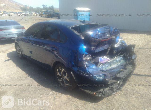 السلام عليكم جمعة مباركة على الجميع يارب
فورتي وارد امريكي الحادث موضح كما بل صور ونطخت عندي بل عراق  بخشم البنيد معجون 
بدون ايرباك +نص فول تحكم ستيرن
كير at 
مكاني بغداد الكرخ +السياره باأسمي تحويل ثاني يوم
الرقم  : ***********
