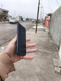 ايفون ٨ بلس • ذاكرة ٦٤ • بطارية ٧٤