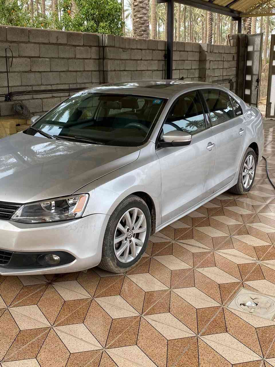 سلام عليكم جيتا 5سلندر موديل 2013فول مواصفات فتحه. تحكمات ستيرن  مثبت سرعه كير محرك خير من لله السعر 85 وبيه مجال للاستفسار ***********
