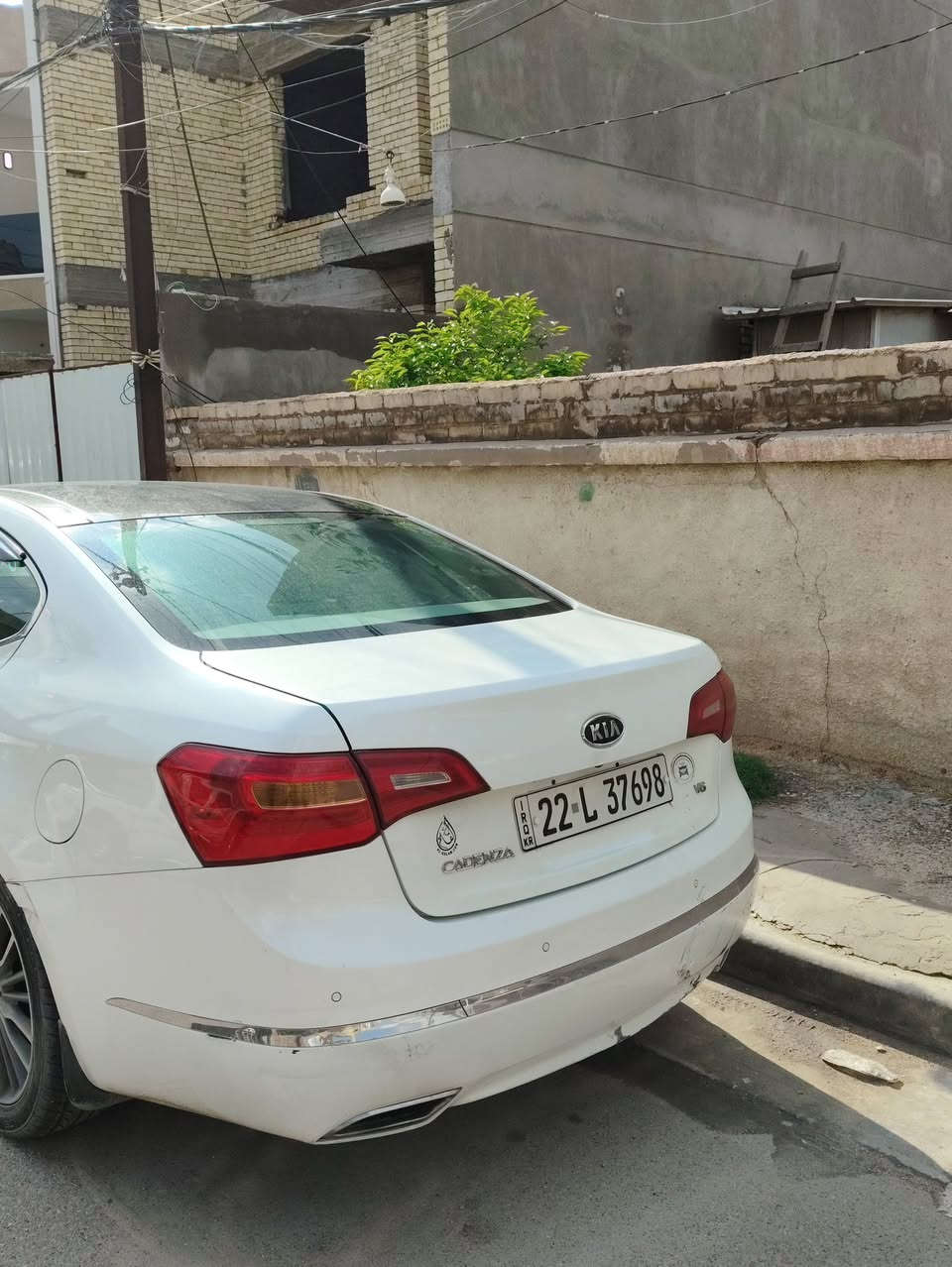 السلام عليكم كادنزا 2012 بيهة قطعة صبغ تخم تاير جديد باتري قبل 3 اشهر مبدلة كير جديد المكينة مبدل بيهة رواجز اصلية فول مواصفات داخل ملكي***********
