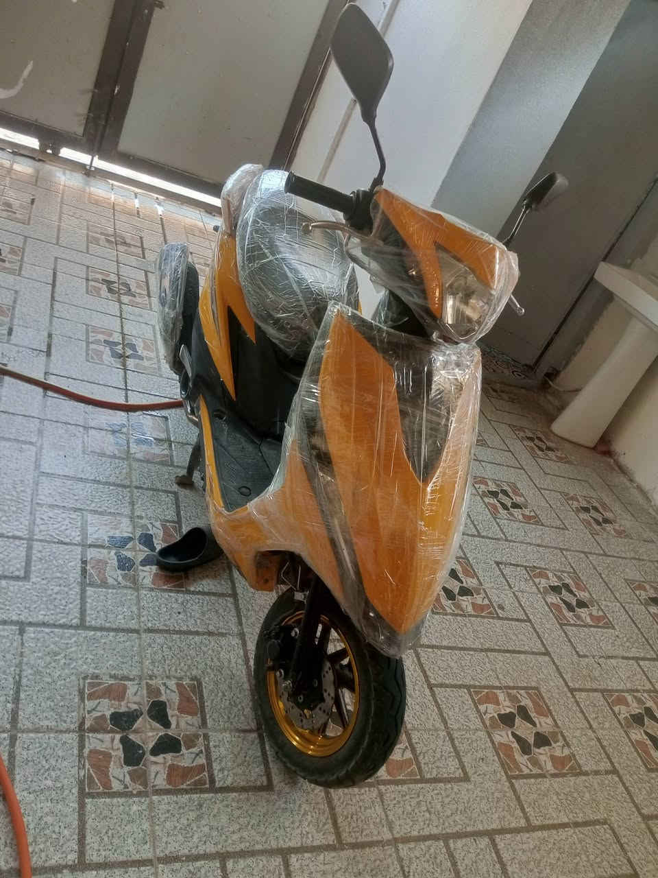 سلام عليكم مرخصت مدير الكروب ماكس عدله مو صيني دبل واحد أخذته مليون 1900بس ضيعت أوراقه الدراجه 2025 فول مواصفات بصمه تشغل ابيع قفله مليون ***********
