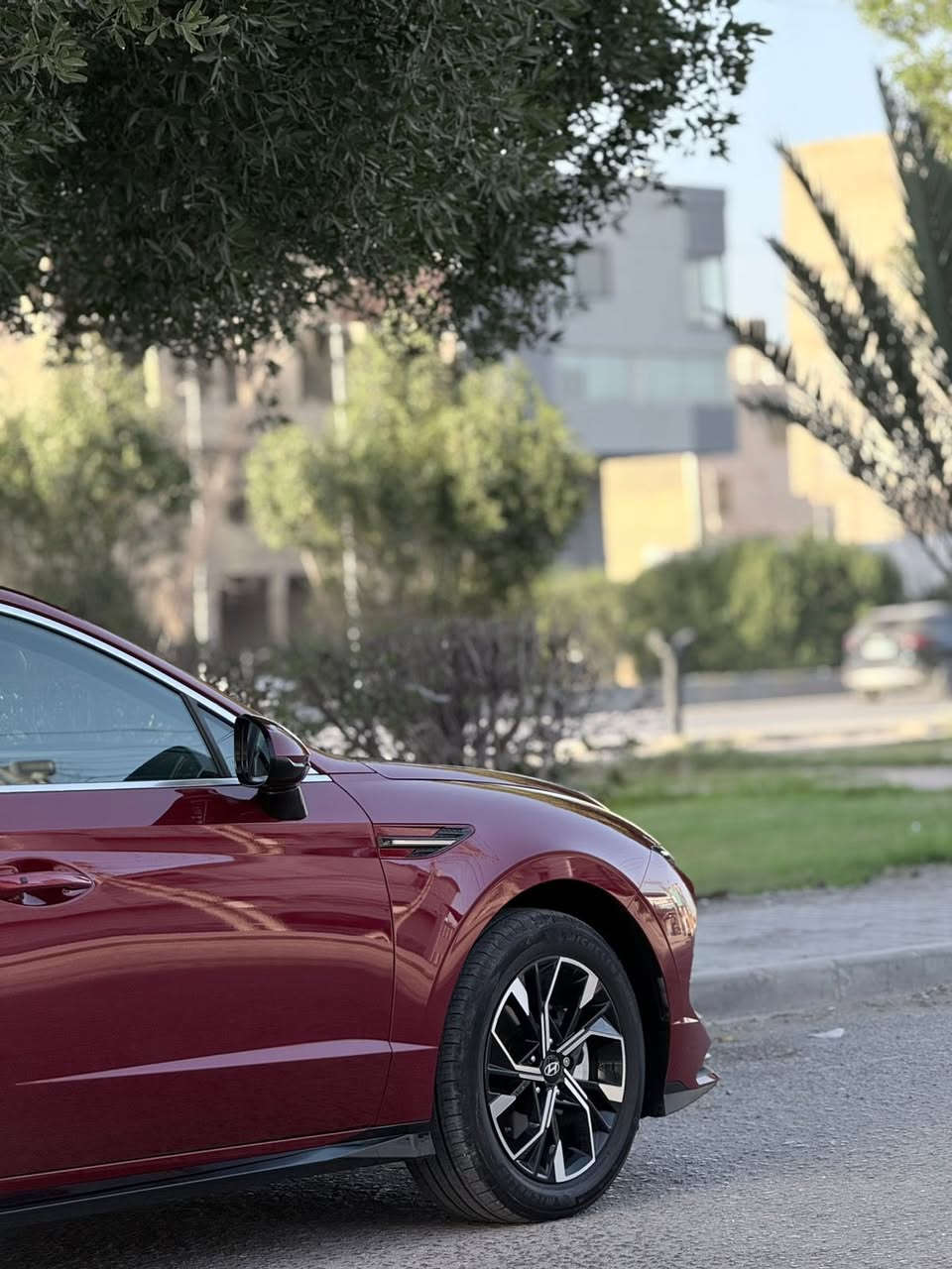 سلام عليكم
سوناتا sel 2024 
نص فول  مواصفات 
رادار امامي وجانبي وحساسات 
نقاط عمياء 
شاشة عدادات دجتل كبيره متصله
تحكم كشن سائق كهرباء ست وضعيات 
تدفئة المقاعد الامامية 
شفتات ستيرن 
شاحن لاسلكي 
وتشغيل عن بعد  
عداد المسافة 13 الف كيلو  

الحادث فقط بنيد جزء منه مرشوش

صور الحادث بلمنشور

السعر 195$ وبيها مجال للشراي يتصل على 

***********
