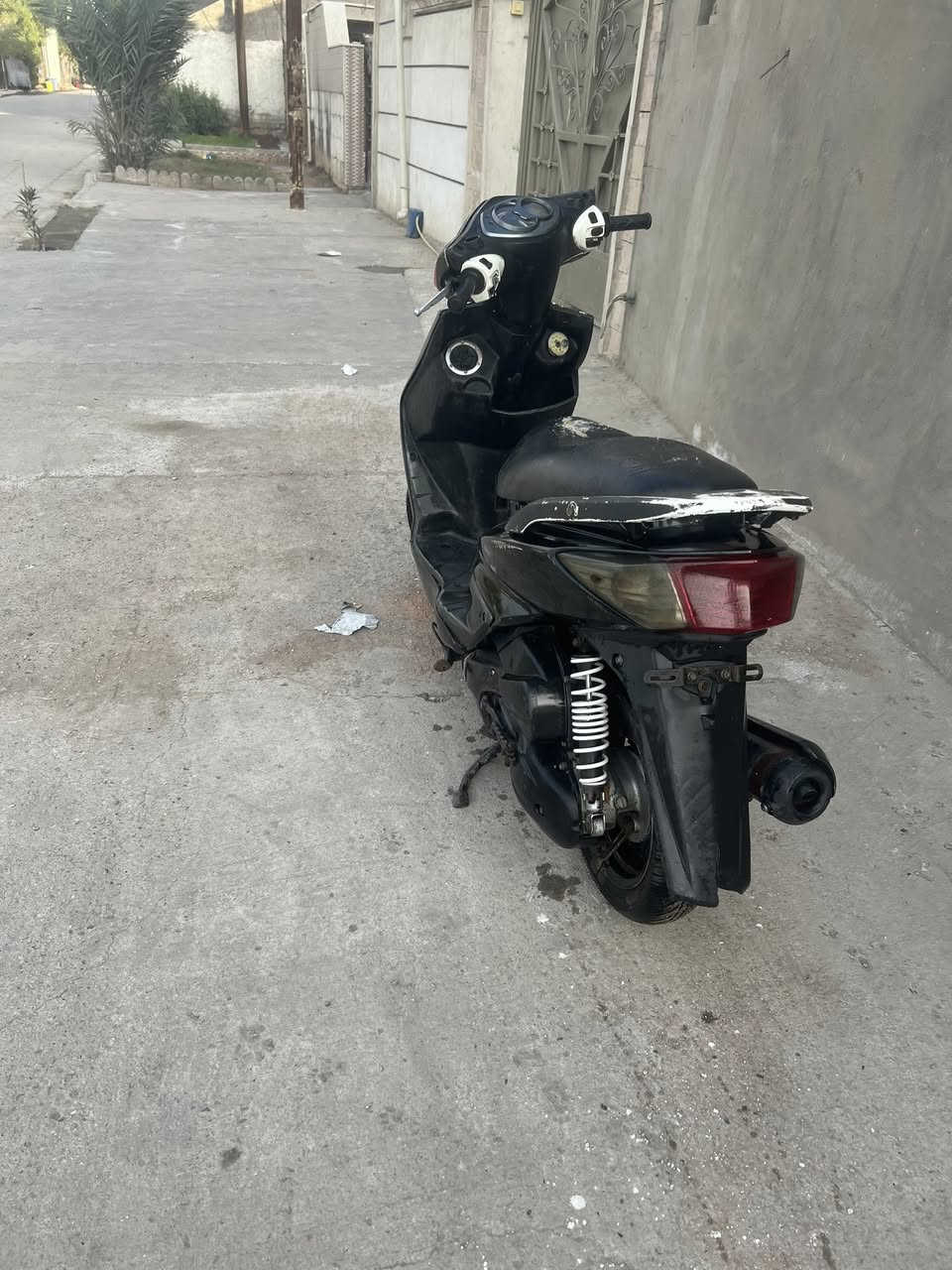 سلام عليكم سكنس فحل كابريتر الصلي مالهة اي نقص مابيهة نكره سلف اوراقهة كاملة حتة مال معرض زوج تايرات جدد مختمة كلهة مكاني بلديات السعر 650 رقمي ***********
