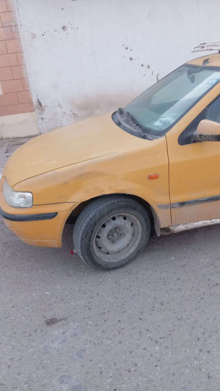 سيارة سمند صفرة باسمي رقم ميسان مصفرة هيئة وغرامة المكينة مستحقة لكنها شغالة تايرات نظيفة باتري سلف داينمو وبور جدد درايم شفت تعبان يعني تلحيضات مكاني ناصرية مركز اريد مراوس باي سيارة خصوصي قديمة اكرر مراوس وليس بيع مراوس راس براس***********
