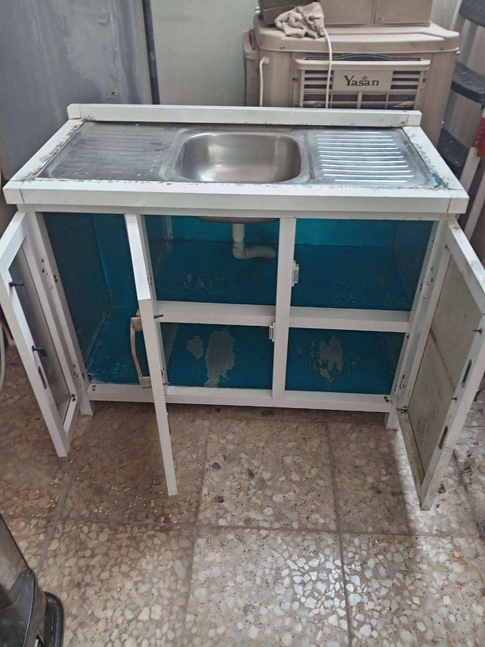 عندي سنك نضيف للبيع سعرة 80 الف وبية مجال التواصل علي الخاص ***********
