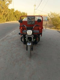 ورحمه الله وبركاته ستوته شحن للبيع السعر 1550$ بغداد جسر ديالى الجديده...