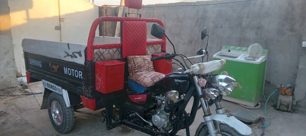 السلام عليكم ستوته صقر لبيع مديل ٢١ جاهزه محرك بلادي سعر ١٧٠٠ وبي مجال مكاني بغداد لعبيدي ***********