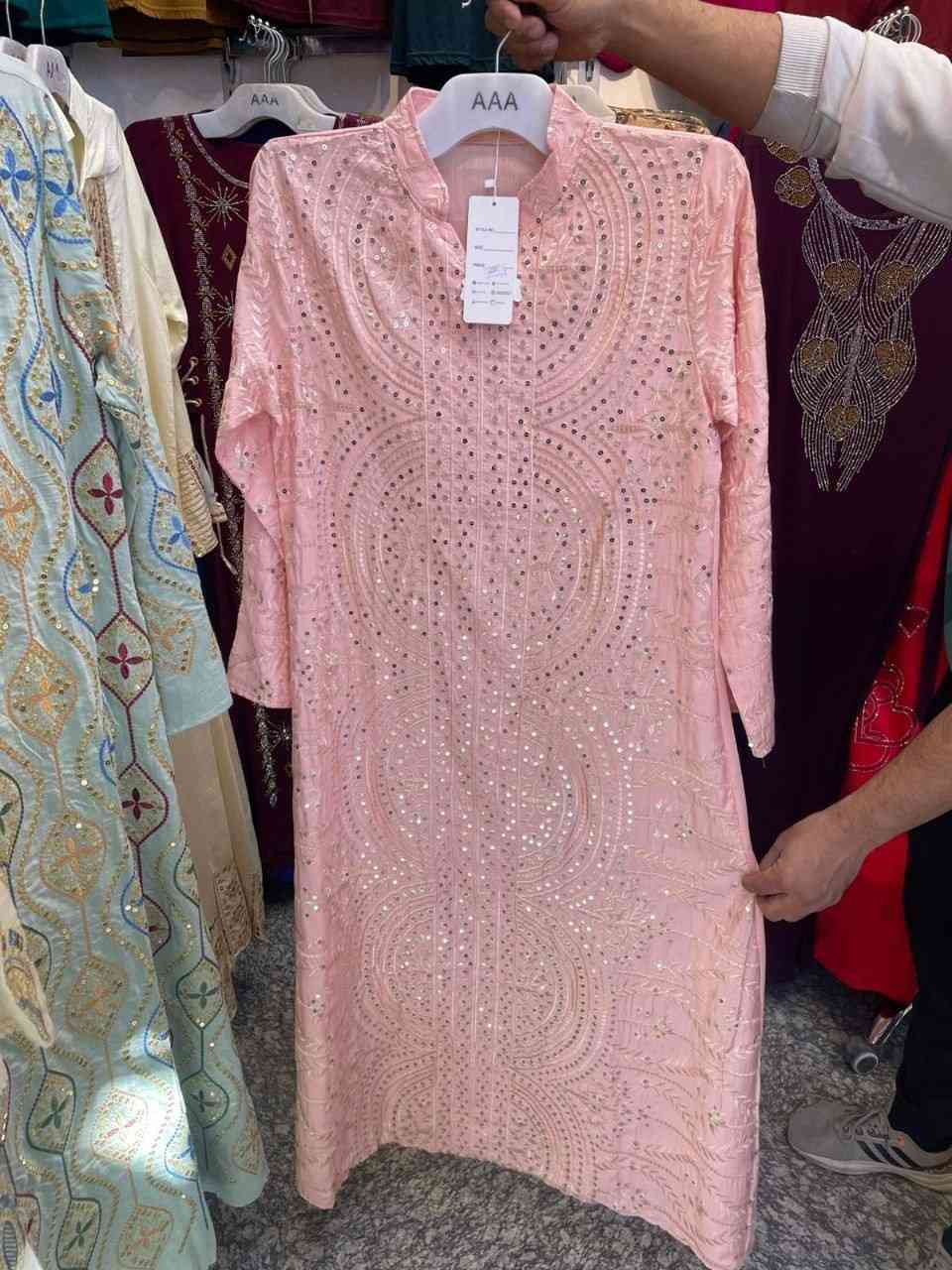 دراعات كويتي خامه لنن درجه اولى 
شغل بلك وتطريز 

قياسات 
L XL XXL 

سعر الدرزن 310  الف


**إذا كنت صاحب هذا الإعلان وتريد حذفه لأي سبب، رجاءا أرسل رسالة إلى الدعم الفني**