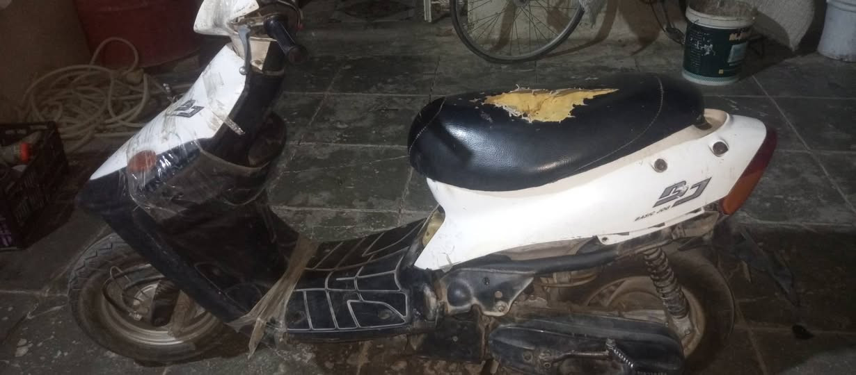 دراجه ٦٠ بيها نقص غراض منو يشتريها ب١٥٠ وبيها مجال هذا رقم ***********حسين حبيب
