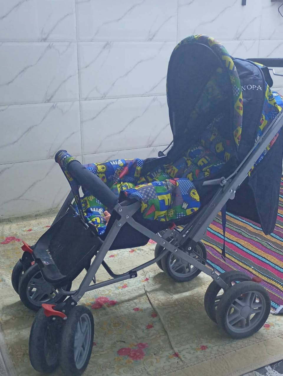 سلام عليكم 
عدي غراض للبيع كرسي كيمنك سعرة 

60وبي  مجال 

وجرباية خشب مال اطفال سعرهة 25 وبيهة مجال 

جرباية حديد 30وبيهة مجال 

وعربانة طفل سعرة 30وبيهة مجال 

مرجوعة طفل سعرة 15وبي مجال 

حصان طفل سعرة 5

رقم الهاتف ***********
