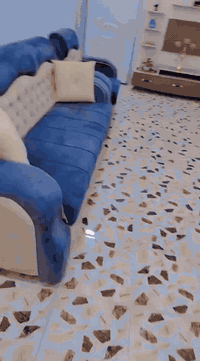 مابي ضرر نضيف وجديد. احطاطه سعره 400 وبي مجال 10 مقاعد 07711645531