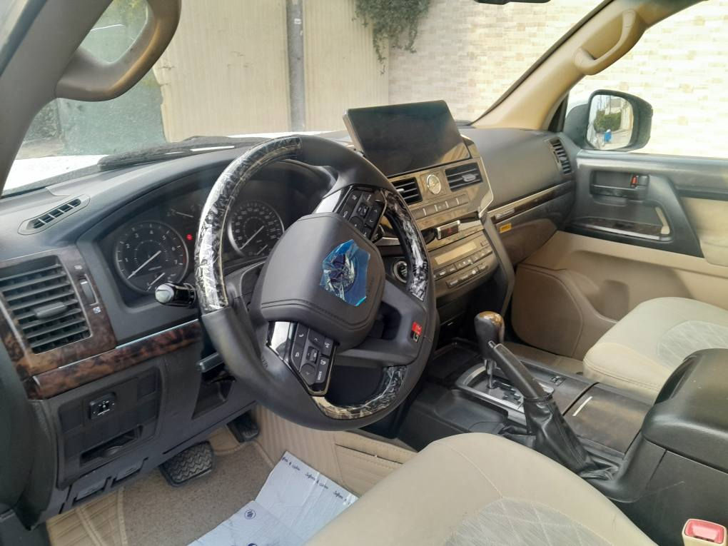 تيؤته لاندكرؤز ٢٠١١ شكل كؤراو بؤ ٢٠٢٤ ستيني فول فول مواسه فات  كير مه كينه به شه رد ره قه م سه نه وي نويه *********** أربيل, العراق
