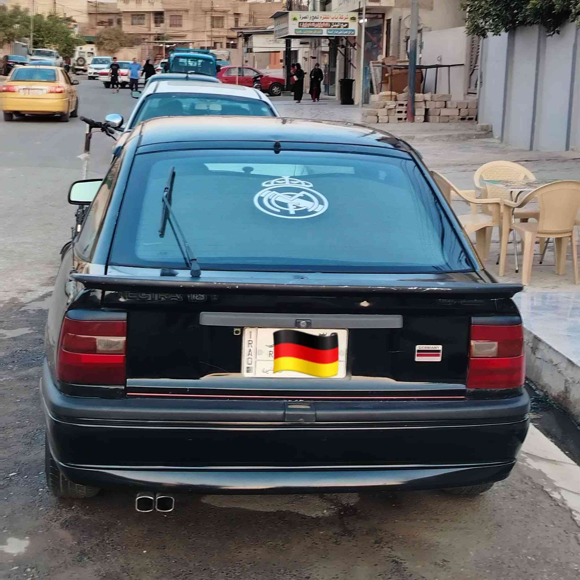 اوبل فكترا
🎯اني صاحبها الشرعي
⬅️حجم 18 كير عادي 
⬅️مويل 1992محدثة 1995
⬅️سيارة مسستمة 
🔊سستم سماعات كامل 
⬅️جمات كدام تنتة مري كهرب 
⬅️كشنات  وضع شركة 
⬅️  غرفتها وداخل شركة 
⬅️طخم تايرات ويل كب
⬅️مكانها موصل الايسر 
⬅️السعر 42وبيها مجال 
📞تواصل خاص او الاتصال على الرقم 
‏‪0774 638 7452‬‏
