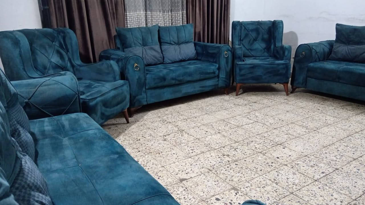 تخم 10 مقعد💺 أخو جديد اي ضرر مابي تسكام ثكيل سعر ,,250,,بي مجال مكان لبياع *********** يوجد واتساب
