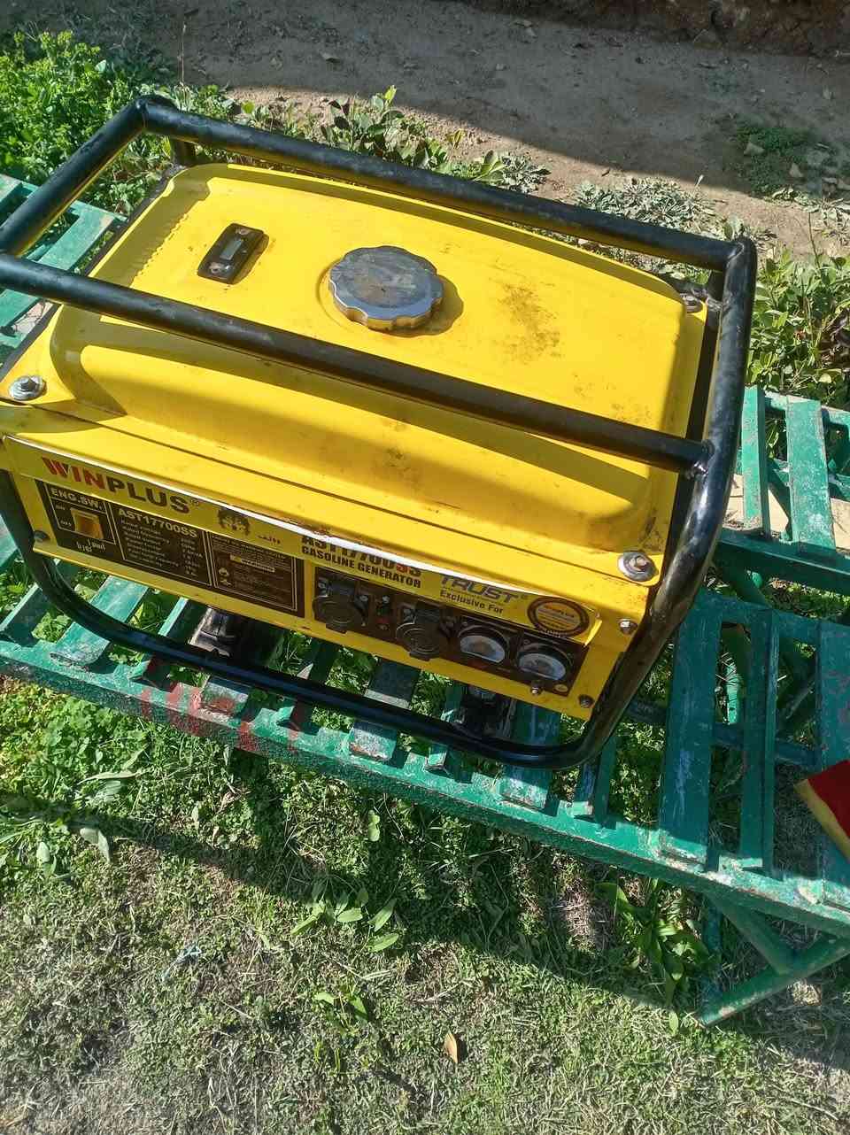 السلام عليكم
مولد استرا 2.5KV
للبيع ١٧٥ الف
اتصال فقط
***********
