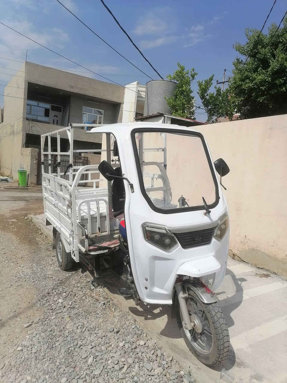 ئام سەتوو تە بۆ فرۆشتن ماکینایی پاکە مالی فەقیرە سەحری 1300ماجال رەقام تەلەفۆن ***********
