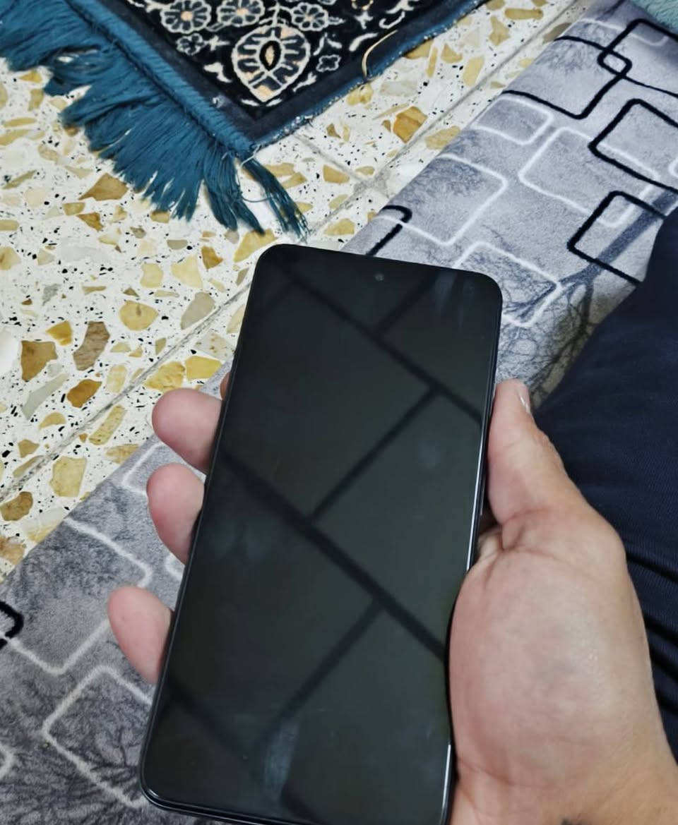 للبيع 

بوكوx4....5G

السعر 165وبي مجال 

مبدل بيت شحن اصلي

*********** 

واتساب. ماسنجر .خط
