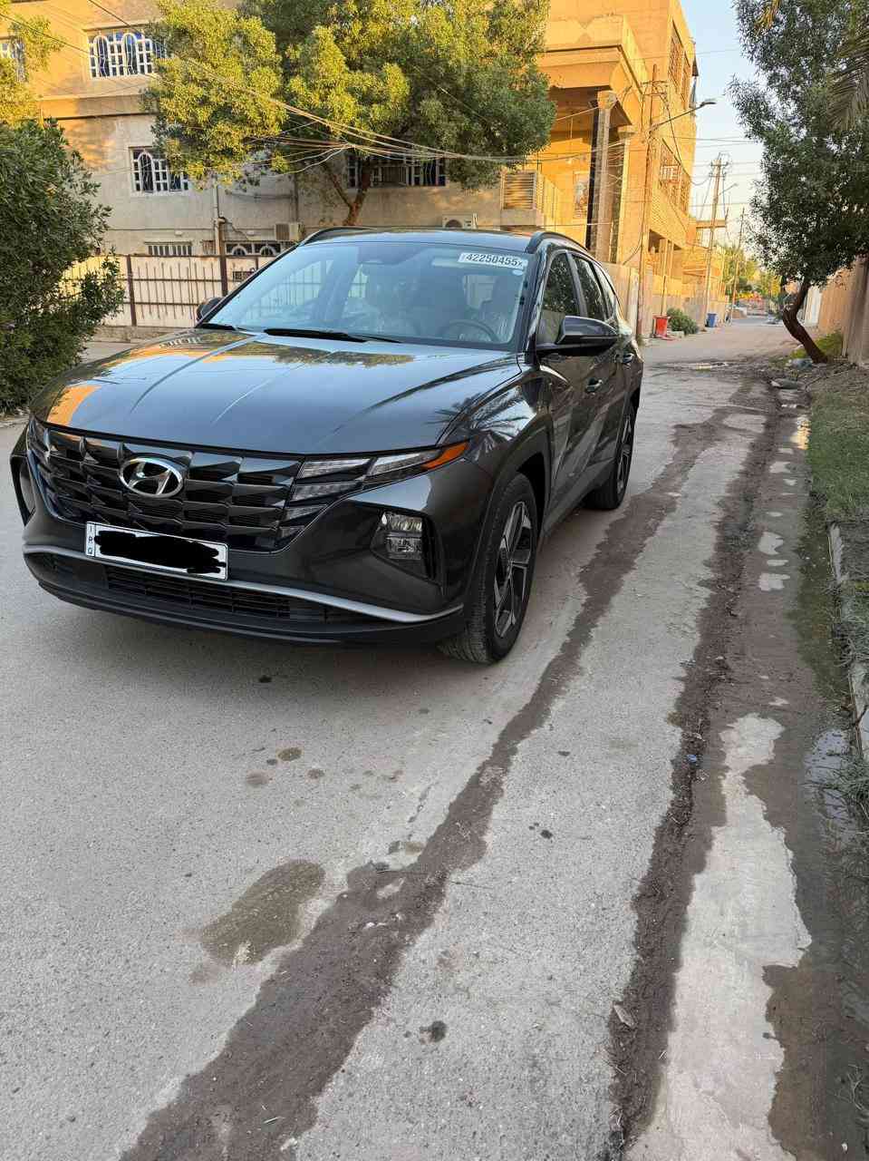 سيارة توسان موديل ٢٤ وارد امريكي الحادث باب الجنطة الخلفي مصلح فتحة بالقمارة الداخل جلد ابيض شاشة كبيرة  رقم انكليزي بغداد محرك ٢٥٠٠ اربعة سلندر واللون رصاصي جنطة كهرباء للاستفسار  ***********
