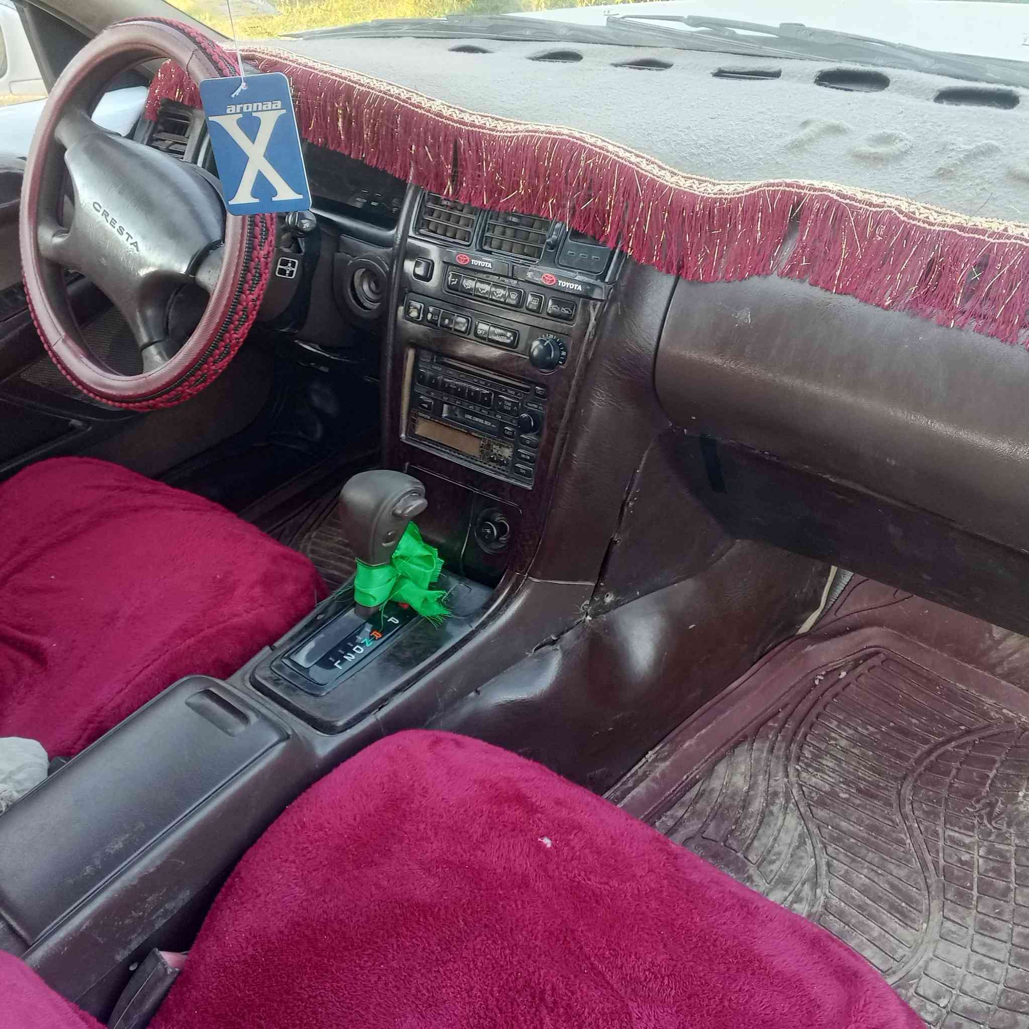 سلام كرستا للبيع 1995 مكفوله من كلشي وجاهزه من كلشي محرك كير حداديه تخم تاير محرك ونجي تبريد شغال كفاله عامه سياره لاصبغ ولا ضربه سعرها70وبيه مجال قليل***********خاص ماجاوب مكلف بل نشر
