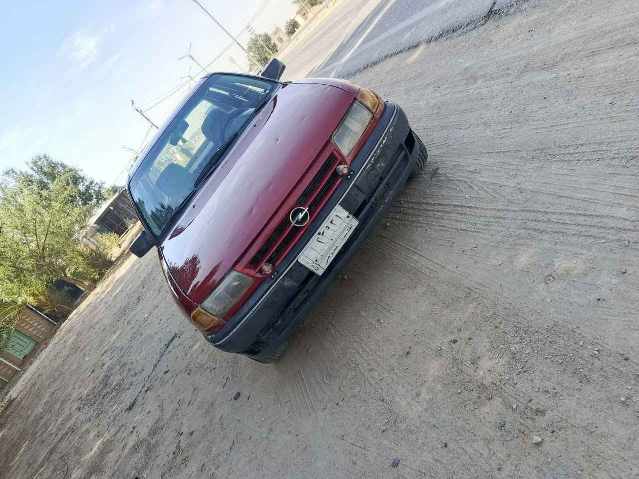 للبيع استرى سياره جاهزه رقم قادسيه سعره 25 بيه مجال رقمي ***********
