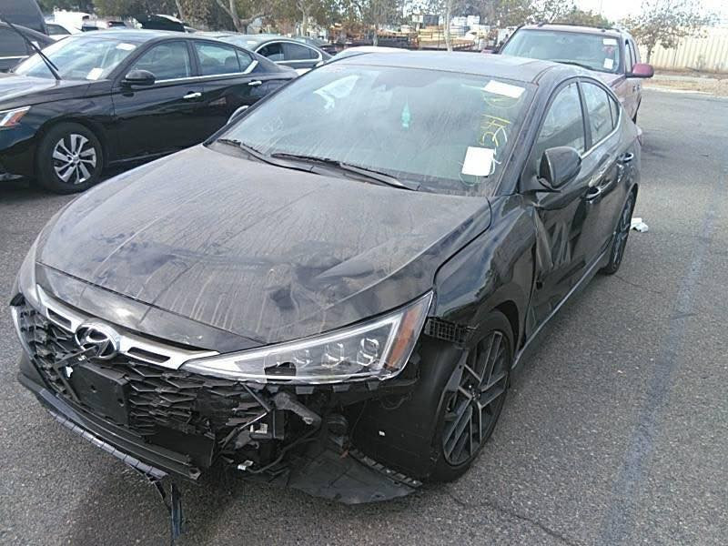 السلام عليكم 
النترا تيربو سبورت موديل 2020مواصفات فول سماعات انفنتي كشنات جلد سلايت كشن جلد شفتات
ماشيه 59 مكينه مامفتوحه وكير شرط دبل اكلج
السعر 145 بيها مجال بسيط 
ضرر باب امبدل جاملغ صبغ بدون دواخل يعني قطعتين بيها حالوب جم وحده بل سكف
***********
***********
