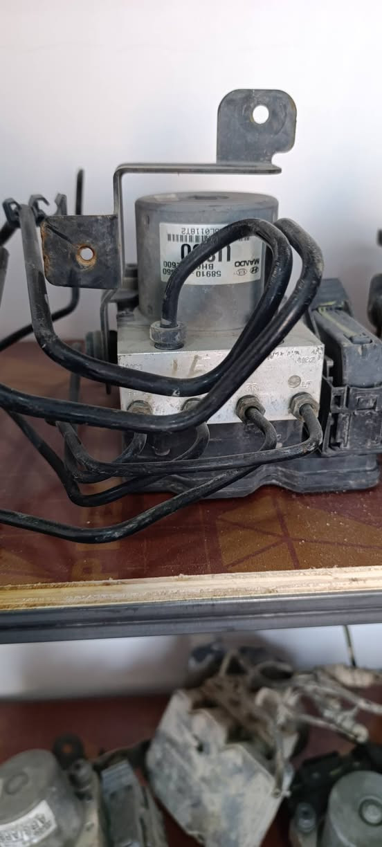 متوفر (ABS) جميع انواع السيارات الياباني والكوري
العنوان كركوك ساحه طيران مقابل مستوصف بگلر
***********  ناصر ABS
