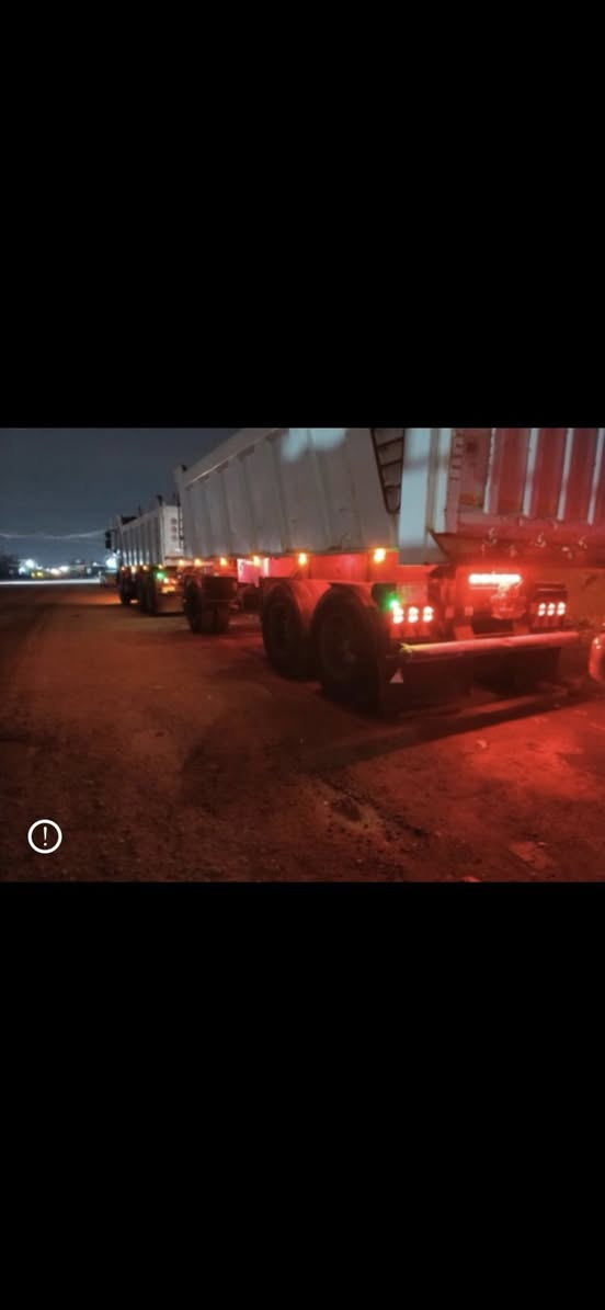 السلام عليكم للبيع سياره مكفوله من كل شي تخم تاير راس وعربانه مثبته مقطوره ٣لوحات رقم واسط بأسمي سياره فارغه ٢٦طن ذرعته ٤٦ للأستفسار ***********
