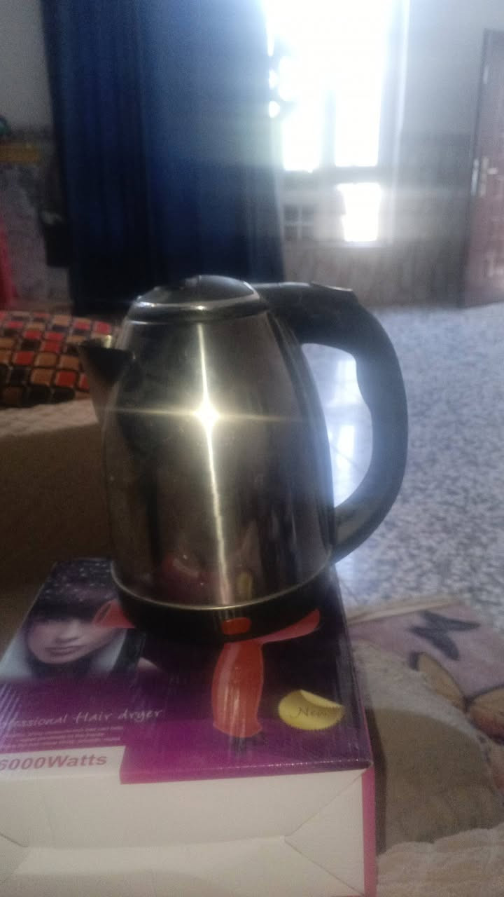 غراض كله جديد
خلاط عدد واحد سعره 17 الف
شيسوار عدد 4 سعره 7500
قلايه عدد 3 سعر 4000
مكينه عدد 2 سعرها 7 الاف
مروحه شحن اصليه سعرها 55 الف

لتفاصيل اكثر اتصل ***********
