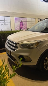 فورد اسكيب • ٢٠١٧ • ٧٠٠٠٠ ميل