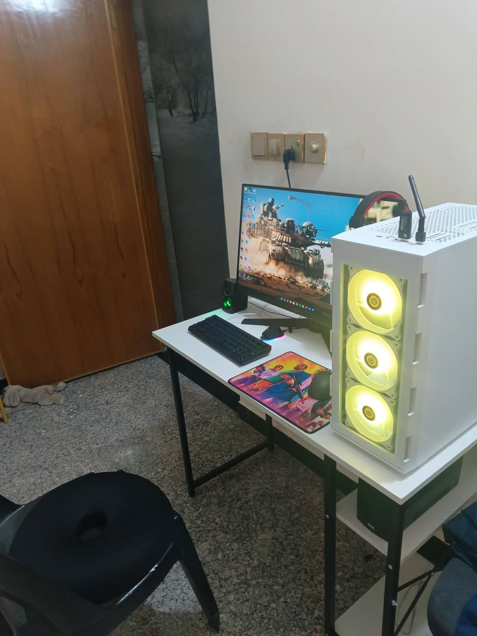 Pc لبيع
مواصفات
عندي pc لبيع هاي مواصفاته شكد سعر
M.2 1TB 
RAM16GB 3600 MHZ
GEFORCE RTX 4060TI
i7-12700F 2100 MHZ 12 CORES ' 20 LOGICAL PROCESSOR 
PRO B760M-E DDR4 (MS-7D48) 
POWER SUPPLY 750W
CASE WHITE MNTOB 4FAN RGB
CPU AIR COOLER RGB FUSION MN-2000
وشاشه حجم 27 180ZHوبيها كسر سرعه 240ZH
كيبورد اتاك جارك x68
ماوس اتاك جارك x11 
سماعه رد دراكون ZEUSPro
مز طول 100وعرض 50
كلها 1950
مكان بغداد حي الجهاد حي الحسين 
الاستفسار واتساب ***********
