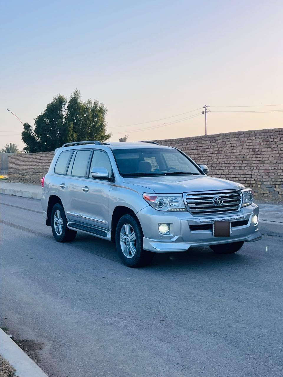 تويوتا لاندكروز موديل ٢٠١٣
كفاله عامه حتى دعاميات

مواصفات فول الفول  رقم بغداد

محرك 4600 شرط الفحص

ماشيه 120 الف حقيقي

جاهزه محرك كير حداديه تخم تاير

عنوان بابل تلفون *********** سعر 330
