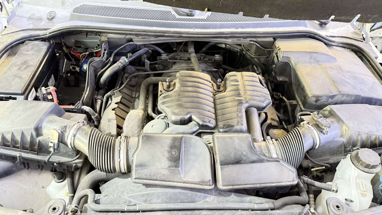 🔥 رانج روفر يستاهل الأصلي 🔥
قطع أصلية | جديد & مستعمل | صيانة 🛠️
📞 *********** – فهد
